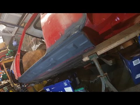classic mini - fitting my new outer sill