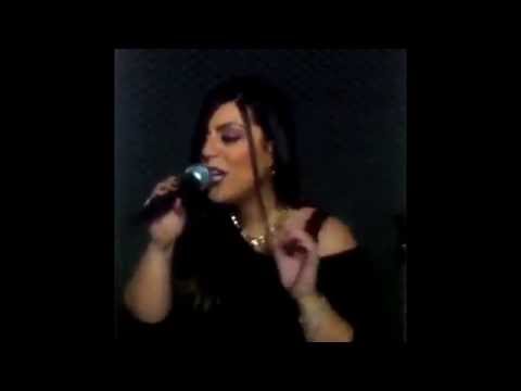 Umbrella (Rihanna Acoustic Cover) - Valentina Colonna & Nico Randazzo