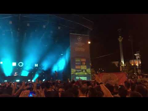 Hardwell played Zoofunktion FitoSilva G4bba - El Morro @ UEFA Champions Festival Kiev
