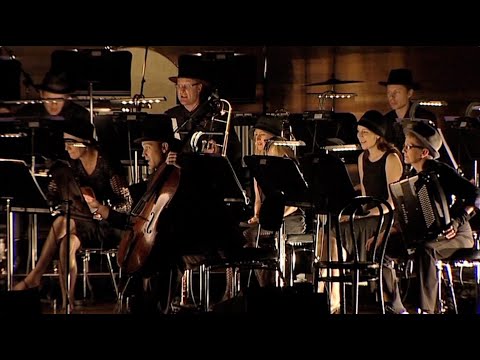 Geographical Fugue (from Barry Humphries' Weimar Cabaret)