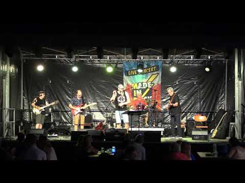 While My Guitar Gently Weeps