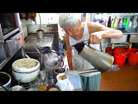 SINGAPORE STREET FOOD- Delicious HAWKER Food- Katong Laksa, Singaporean breakfast and MORE