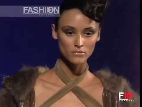 Fashion Show "Fausto Sarli" Autumn Winter 2006 / 2007 Haute Couture 2 of 6 by Fashion Channel
