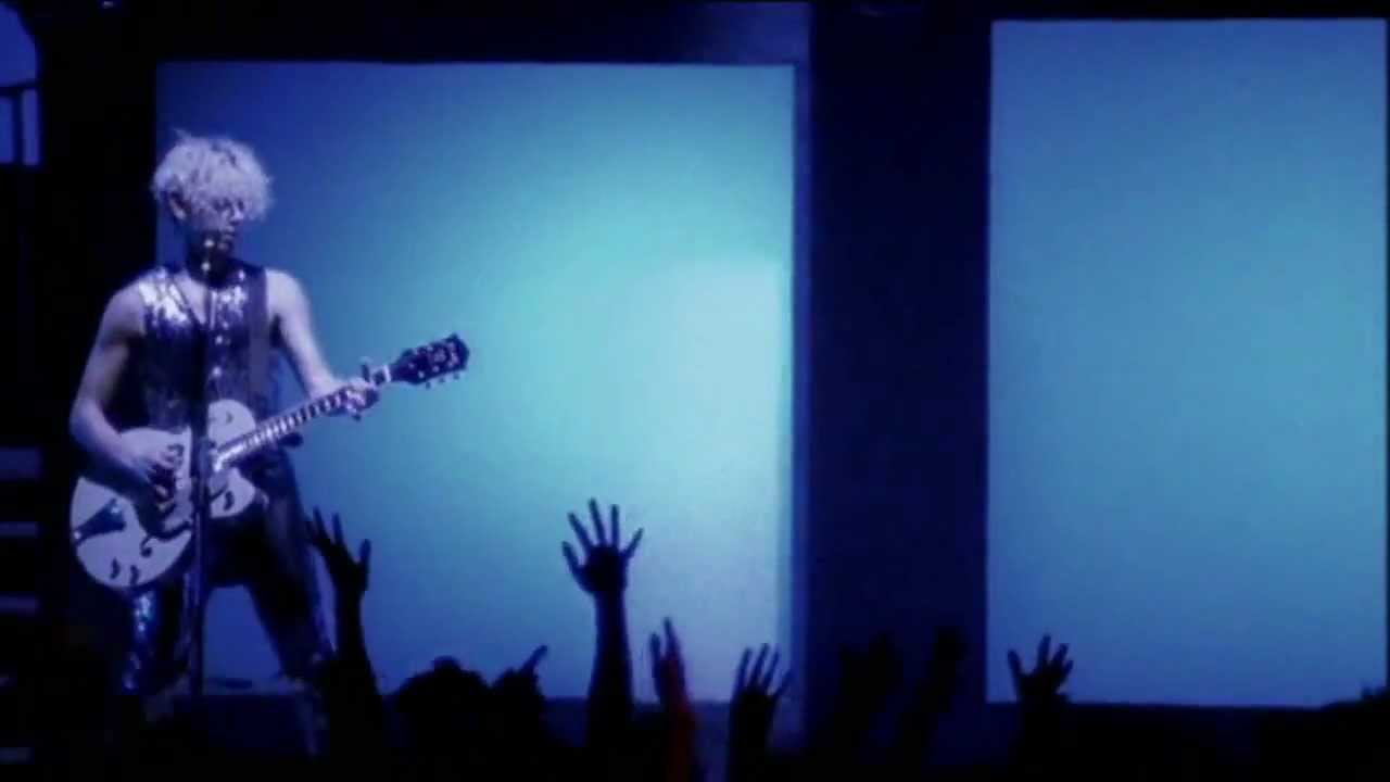 Depeche Mode Personal Jesus Devotional Tour 1993 HD 3D - YouTube