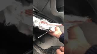 2013 Chevy Malibu Driver's Knee Air Bag replacement.