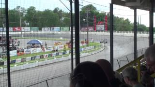 preview picture of video 'Mike Lichty Oswego Speedway Track Record 2013'