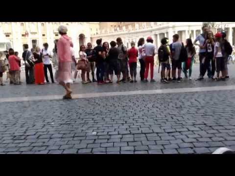 Vatican City - One km queue to enter St Peters Basilica