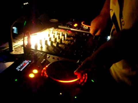 Dj Flash vs. Franco Forest