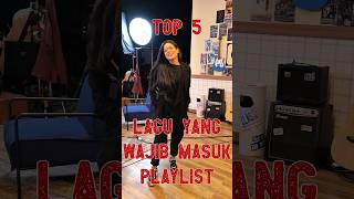 Download lagu Lagu keempat pasti bikin lo kaget 😁 #authenticityid #podcastnaikclas #kikan mp3