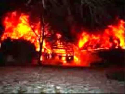 Khryzmo feat. AssiJunk-Es ist an der Zeit