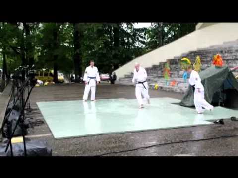 ДЕНЬ ЗАЩИТЫ ДЕТЕЙ, ПОКАЗАТЕЛЬНОЕ ( Rēzekne 01.06.2012 ).flv