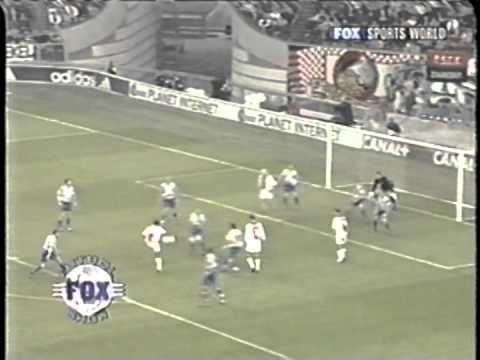 2002 (March 17) Ajax Amsterdam 2 -SC Heerenveen 0 (Dutch Eredivisie)