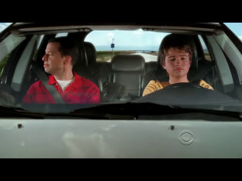 二人半の男 - アランは2を所有して取得します。 (Two and a Half Men - Alan gets owned 2)