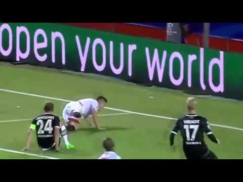 Sevilla - mönchengladbach 3-0 - Champions League 15.09.15 match Review. Goals. Dangerous moments!