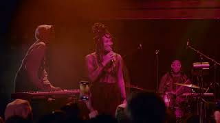 Download lagu DemiMa Jazz Cafe Performance (supporting Thandiswa Mazwai) November 2024 mp3