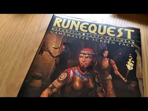 Loscha unboxes his RuneQuest Glorantha slipcase set