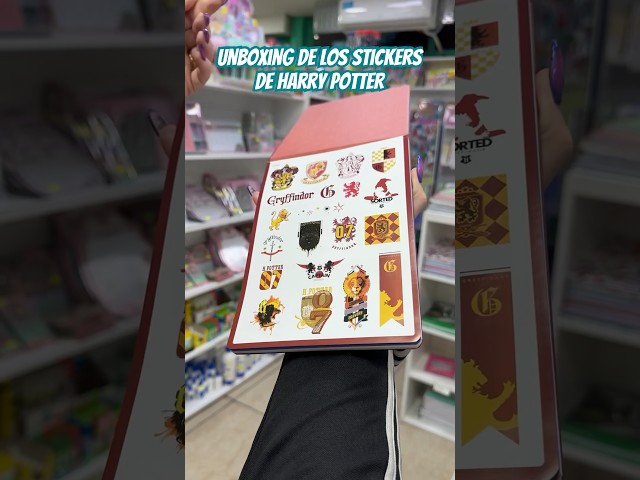 Vídeo relacionado con Grupo Erik Pegatinas Harry Potter impermeables y reutilizables - Paquete de pegatinas: 32 stickers, optimas pegatinas para móvil, ordenador, etiqueta botellas, Harry Potter merchandising, GDGE032