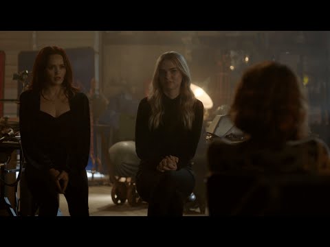 Legacies 4x14 Jen tells Lizzie and Aurora about what she did to her family