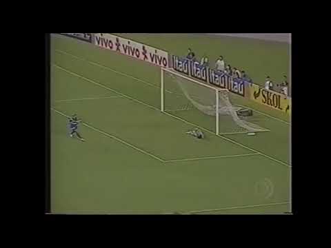 Anderson Lima (São Caetano) - 22/07/2006 - Fluminense 2x2 São Caetano - 1 gol