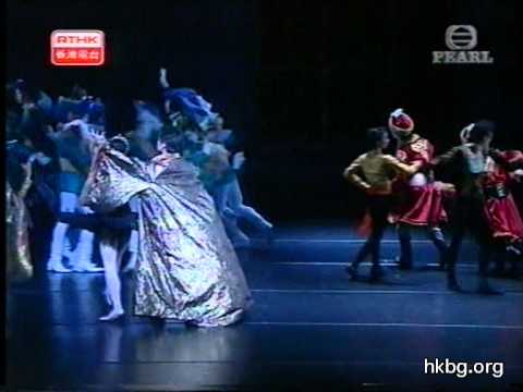 Hong Kong Ballet Group: Swan Lake 2004 - Apparition of White Swan and chaos
