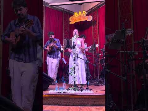Noite no Bar Brahma em São Paulo #valmirpaesdesignfloral #brahma #music #saopaulo
