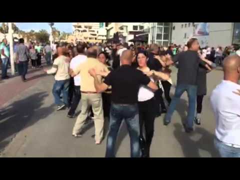 Tel Aviv Dancing. A real pleasure for the eyes and ears.