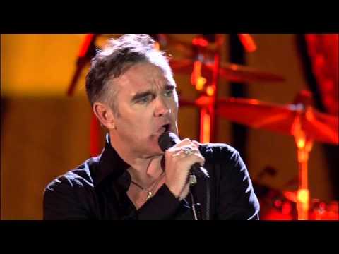 Morrissey - Let Me Kiss You (Live at the Hollywood Bowl) [2007]