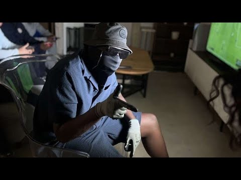 Docteur - Y’a Pas Un Chat (Clip Officiel)