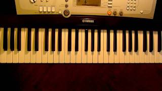 Tutorial "Sarah's notebook" piano very easy ! (from:Saras'key)