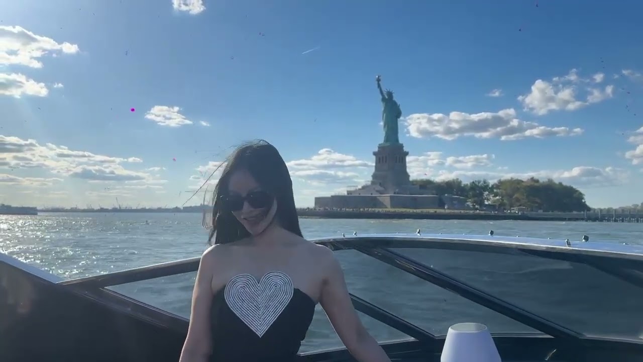 Promotional video thumbnail 4 for Paris Wu Music