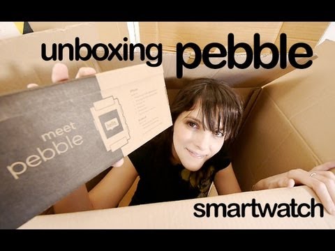 Pebble smartwatch unboxing