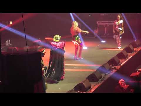 UP & DOWN  VENGABOYS  18.12.2019; We Love The 90's - The SSE Arena, Wembley.