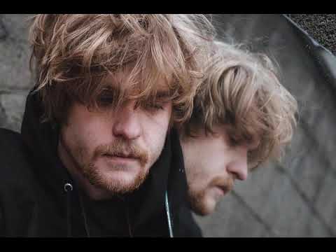 Slug Christ feat IDKJeffery - Kitchen Counter