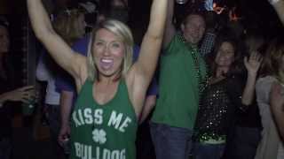 Big &amp; Rich - Look At You - Green Solo Cup Party at Wild Bills