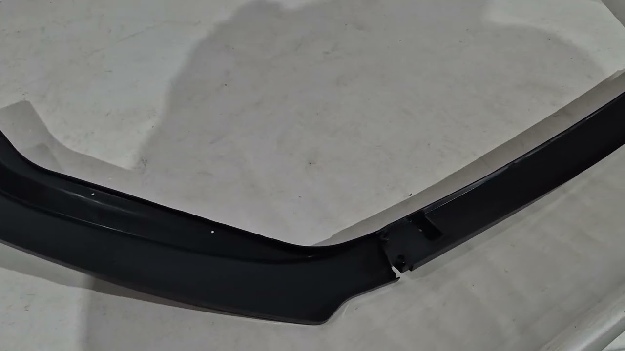 Передний бампер Лип спойлер (для заводского бампера, 2017-2020, ABS пластик) Video 1