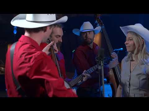 Kitchen Dwellers feat. Lindsay Lou - "Wayside"