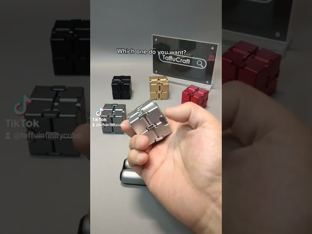 Vídeo relacionado con Cuackamily 3 Piezas Fidget Toys, Juguetes Cubo Antiestres Fidget Pad Juguetes Retro Controller, Infinity Cube, Juguete Antiestrés Stress Infinito Cubo para Estudio Trabajo, Regalos para Niños Adultos