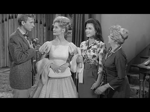 Petticoat Junction - Season 1, Episode 8 - Kate's Recipe for Hot Rhubarb