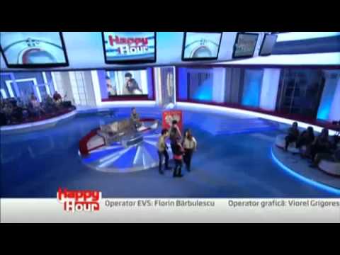 LaLa Band   To the moon and back Happy Hour   6 februarie 2012