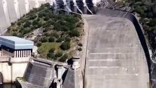 preview picture of video 'PUENTE ROMANO Y PRESA DEL EMBALSE DE ALCANTARA'