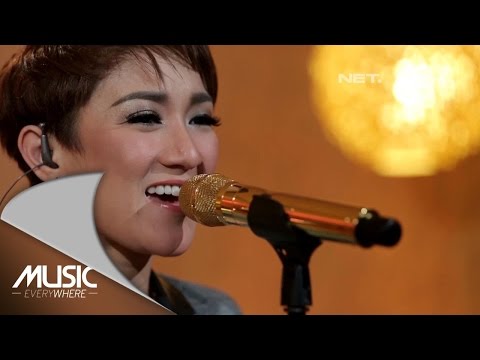 Melly Mono  - Slow Down Baby (She Cover)(Live at Music Everywhere) *