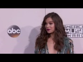 Hailee Steinfeld Fashion AMAs 2016