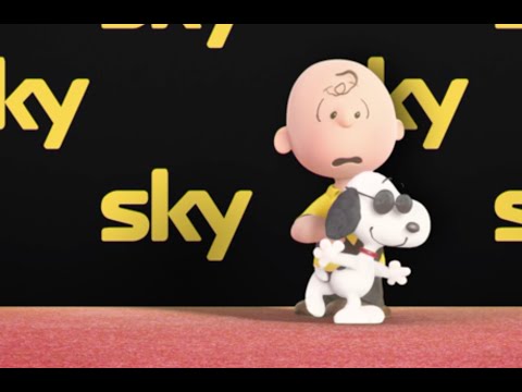 Peanuts: Charlie Brown and Snoopy Paparazzi Animation | ScreenSlam