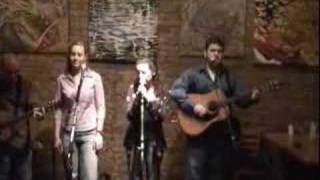 Dayna Malow at Uncommon Ground 2003