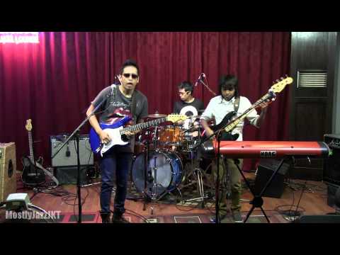 Ginda & The White Flowers - People Say @ Mostly Jazz 06/04/13 [HD]