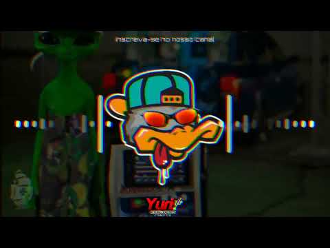 A TARRAXADA E MC DELUX- LIGA O FLASH DO CELULAR-(COM GRAVE)-PRA PAREDÃO-(@baiano.da.midia01 )