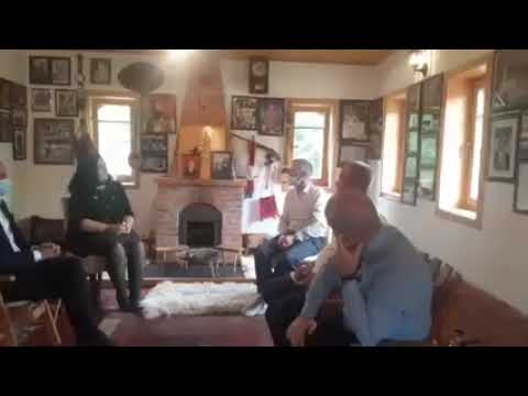 Komandantja supreme dhe Presidentja znj.Vjosa Osmani në Kullën e Heroit kombëtar Ismet H.Rrahmani