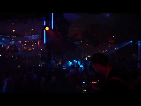 Lee Van Dowski@Pacha, Cadenza Vagabundos 20.06.10