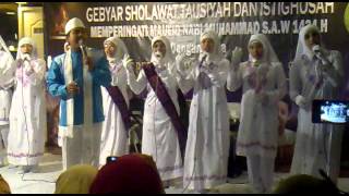 Download lagu assalamualaik by mas yani mahabbatain bersama artis payung sholawat hongkong mp3