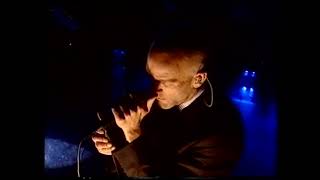 R.E.M. - I&#39;ve Been High (Top Of The Pops 2001)